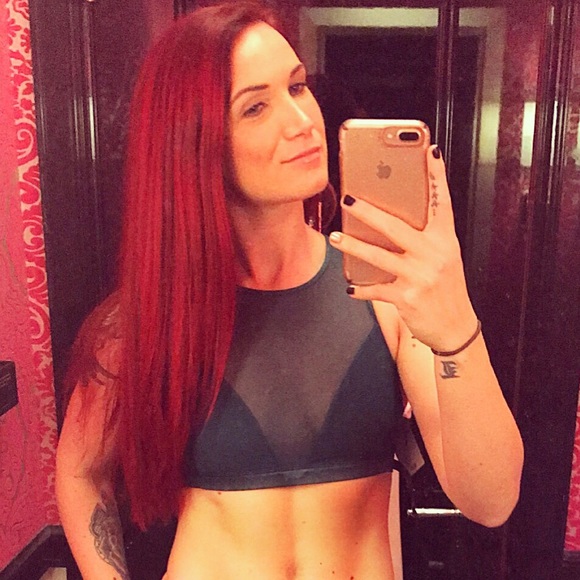 Meet your Posher, Lindsey - Picture 1 of 1